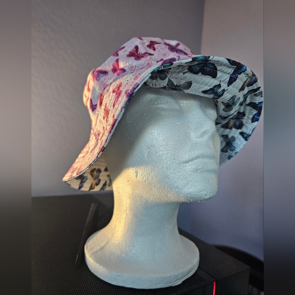 Reversible Butterfly Print Bucket Hat